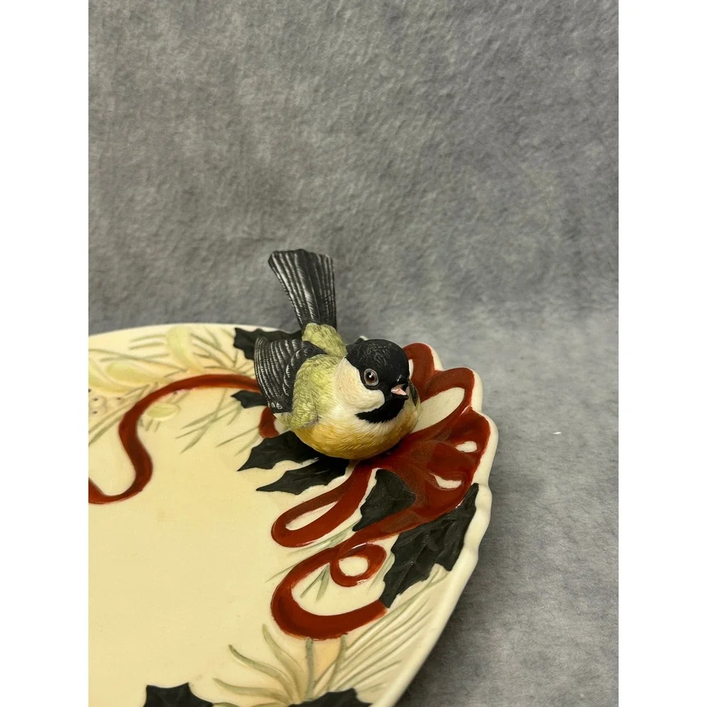 Lenox Winter Greetings Plate Ivory Chickadee 3D Wreath Catherine McClung